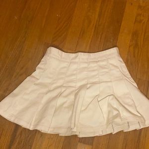 Brandy Melville size s cream